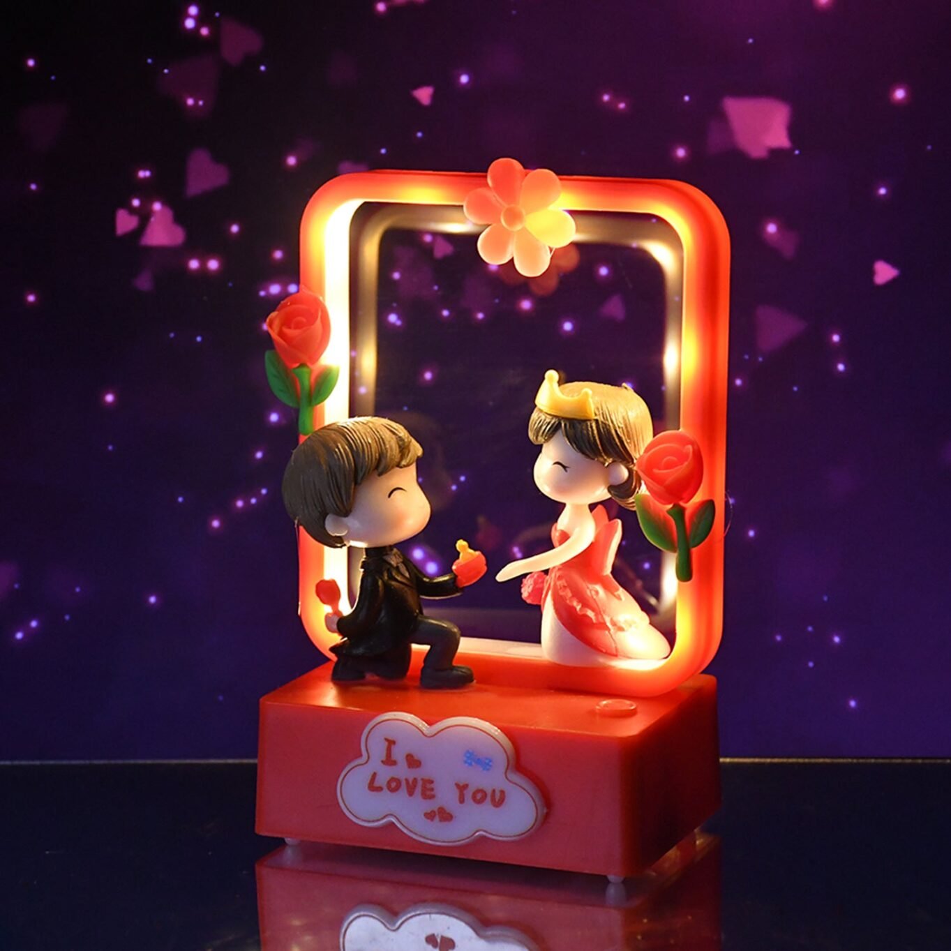 Romantic Couple Figurine with LED Light Showpiece (1 Pc) - Image 6